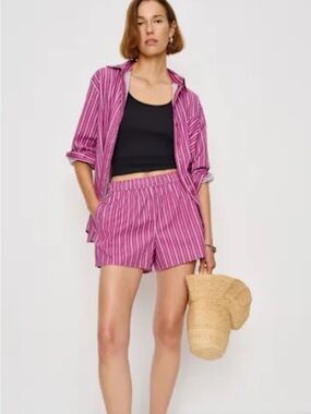 Reformation Miles Short Pink - Size S